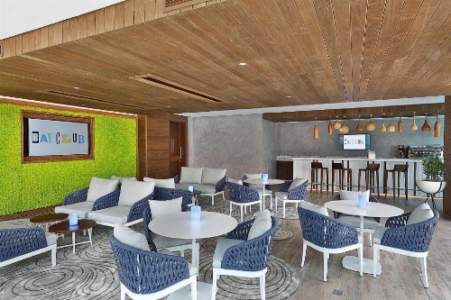 DoubleTree by Hilton Dubai Business Bay image 13